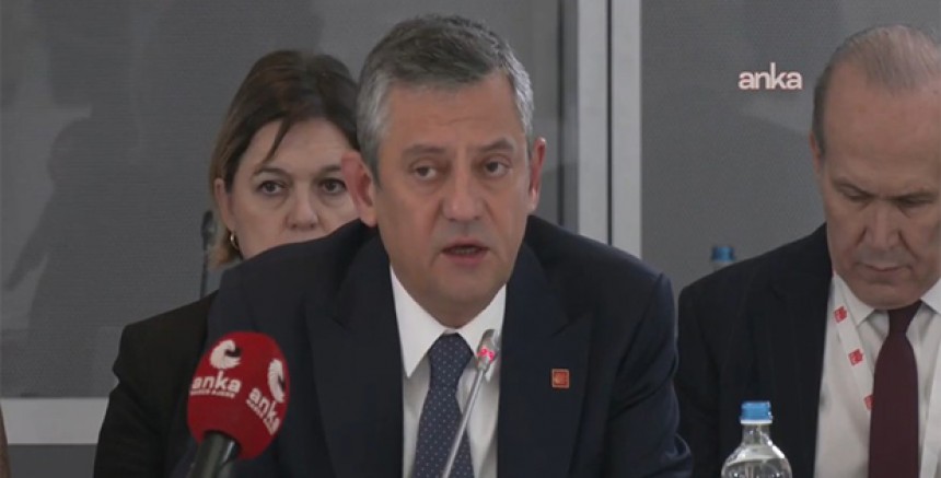 Özgür Özel’den Avrupa Sosyalistlerine Sert Mesaj: “Erdoğan’la Dayanışmayı Kabul Etmeyiz”