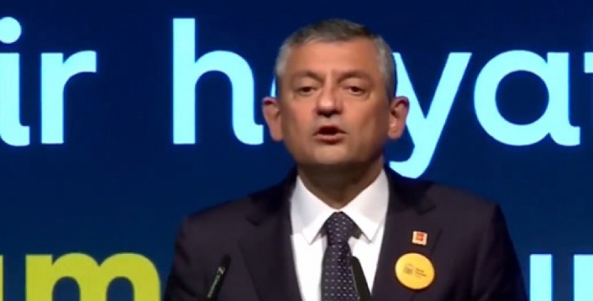 Özgür Özel’den Bülent Arınç’a yanıt: “Geçen yıldan bu yana partim saldırı altında”