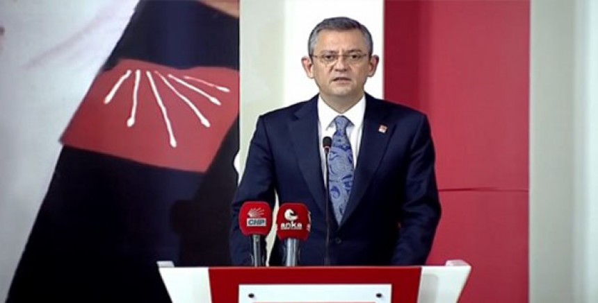 Özgür Özel'den Hükümete Yargı Krizi Çağrısı: 'Siyasi Baskılara Karşı Mücadele Vakti'