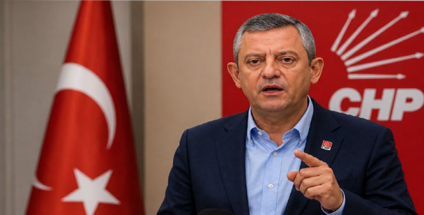 Özgür Özel’den Kılıçdaroğlu’na Sert Yanıt: “CHP Kürsüsü Atanmışlara Değil, Seçilmişlere Aittir”