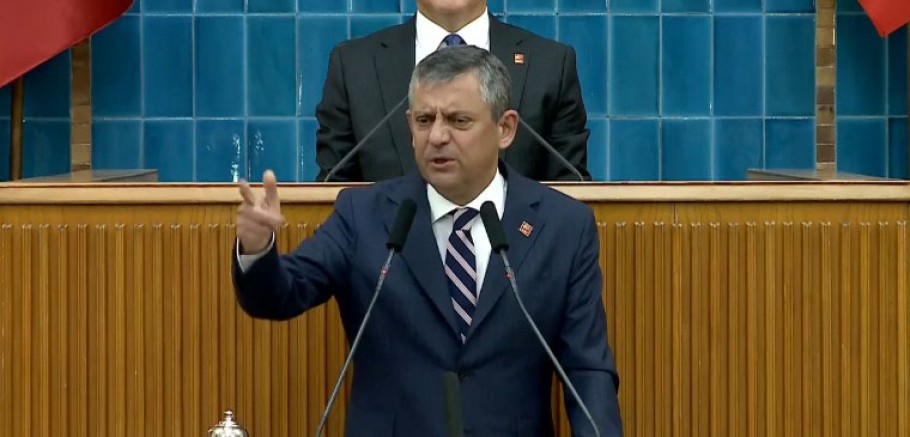 Özgür Özel’den Sert Çıkış: “Bu İktidar Halkın Ekmeğini Küçülten Bir İktidar”