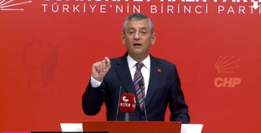 Özgür Özel’den Sert İddialar: “AK Toroslar Çetesi Çöküyor”