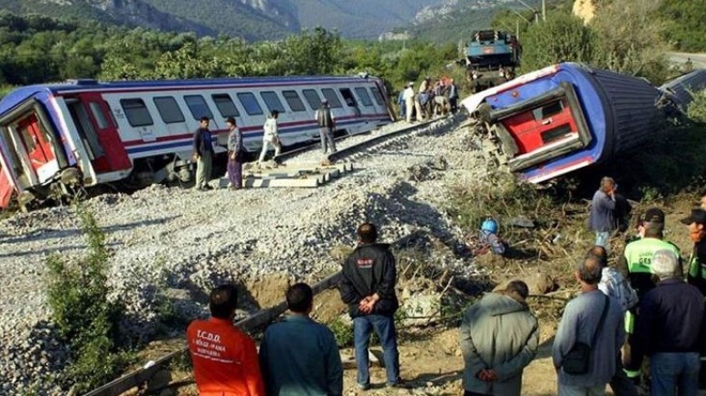 Pamukova'daki hızlı tren kazası davasında AYM’den  hak ihlali kararı
