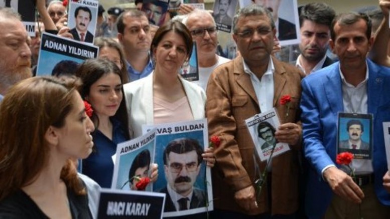 Pervin Buldan’dan Sedat Peker’in iddiasına yanıt
