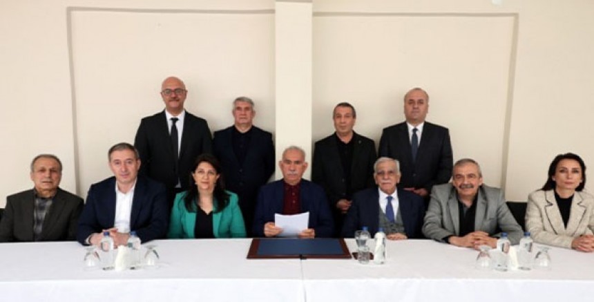 PKK’nin Feshi Sonrası Yeni Hat: Öcalan “Komünalist Örgütlenme”yi İşaret Etti