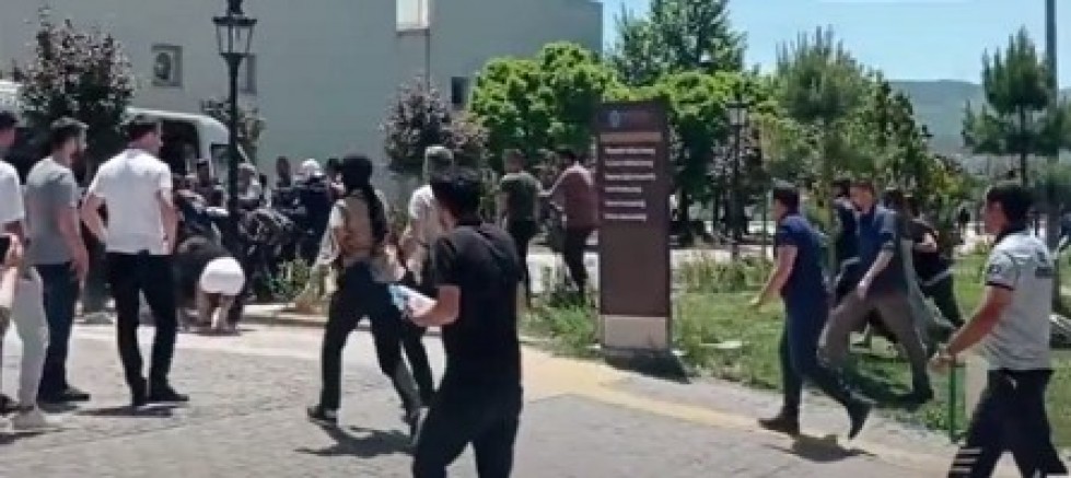 Polis Munzur Üniversitesi’nde 11 öğrenciyi yaka paça gözaltına aldı (VİDEO)