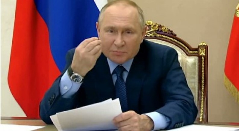 Putin, Rus gazını rubleyle ödeme yapılmasına yönelik kararnameyi imzaladı 