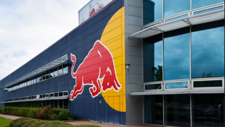  Red Bull Antalyalı gazoz Firmasına 'kırmızı boğa' davası açtı 