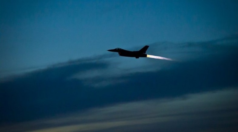 Reuters: 2 Suriye uçağı düşürüldü!
