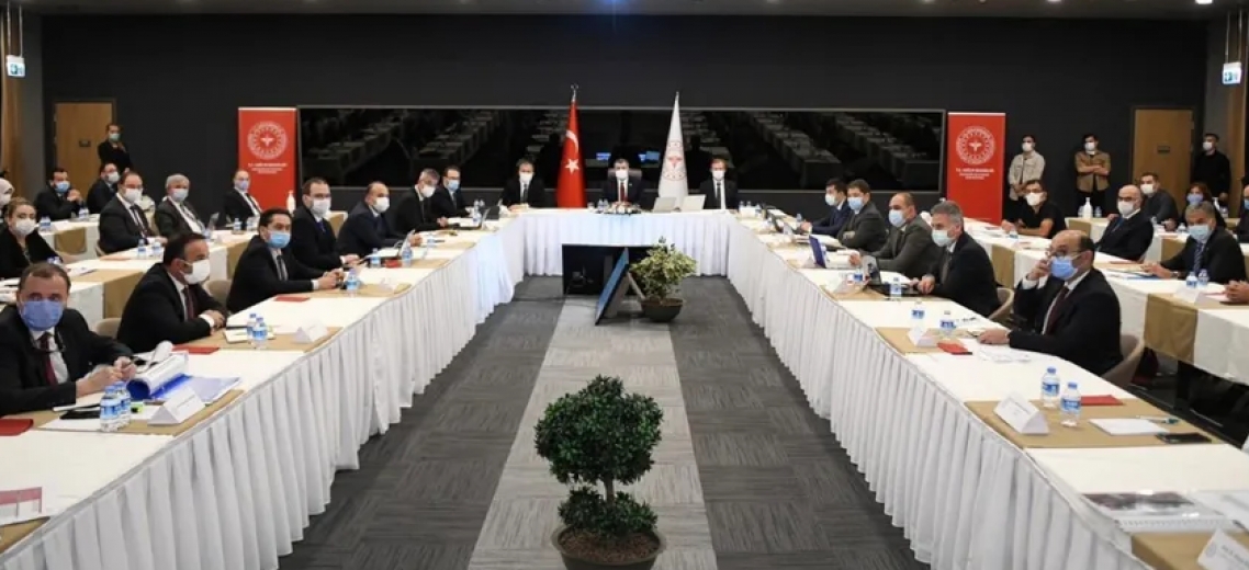 Rezillik: Sağlık bakanı İstanbul korona toplantısına Belediye başkanını davet etmedi 