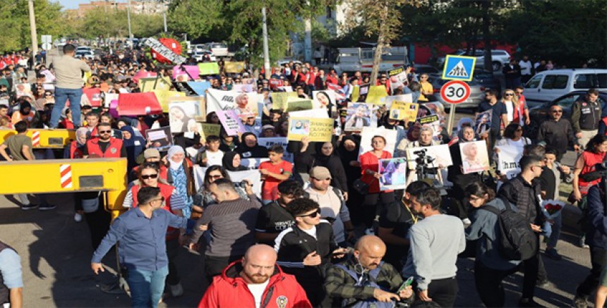 Rojin Kabaiş İçin Adalet Yürüyüşü: “İntihar Değil, Bu Bir Cinayet”