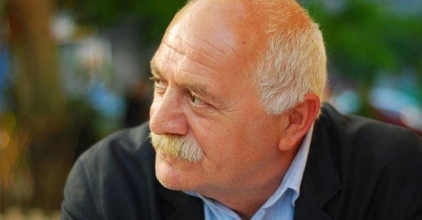 Sanatçı Orhan Aydın’a saldıran zanlı serbest bırakıldı