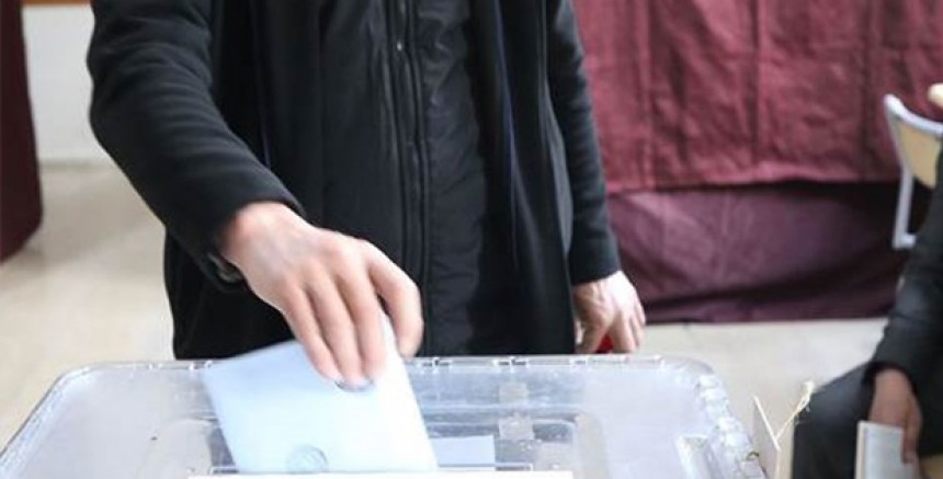 Seçimlerde İtiraz Kararları Belli Oldu: YSK 4 ilcede secimlerin yenilenmesine kara verdi 