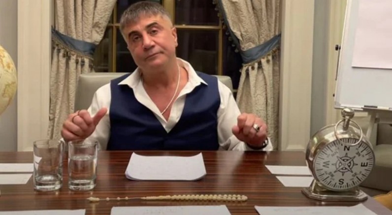  Sedat Peker’den gözaltına alınan gazeteciye destek çağrısı