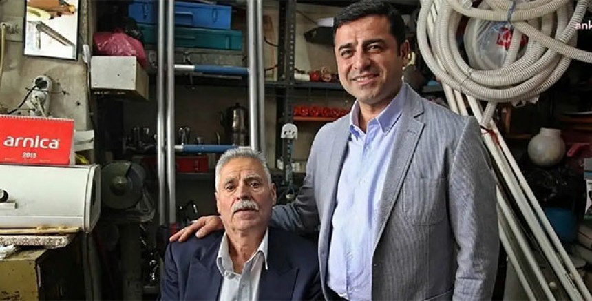 Selahattin Demirtaş'ın Babası Tahir Demirtaş Vefat Etti: Demirtaş Cenazeye Katılmayacak!