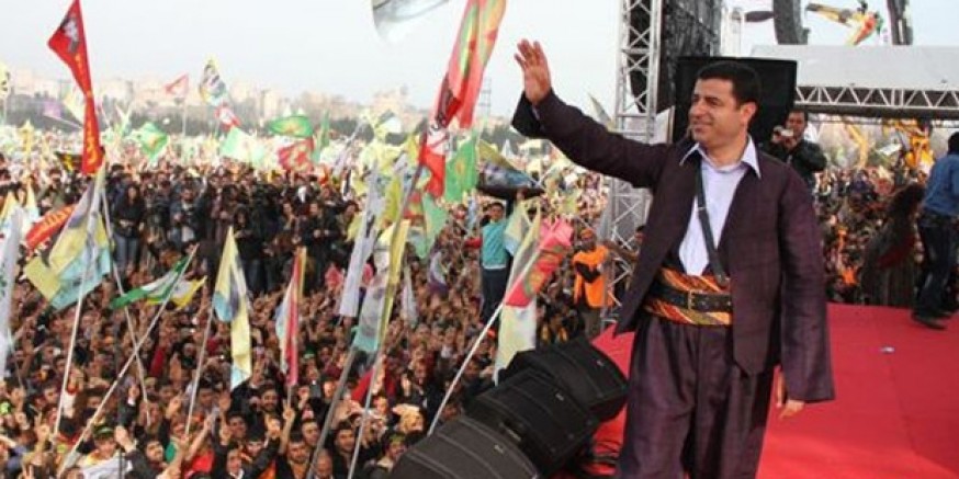 Selahattin Demirtaş, İstanbul Yenikapı Newroz kutlamaları için çağrıda bulundu