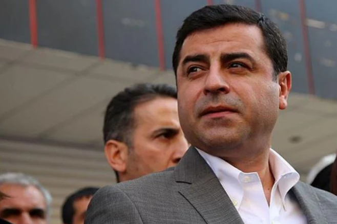 Selahattin Demirtaş | Siz maçınızı oynayın, beyaz torosçuları bize bırakın!