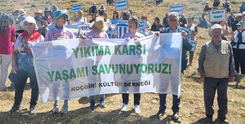 Sivas’ın Zara İlçesinde Köylülerden Selestit Madenine Karşı Protesto