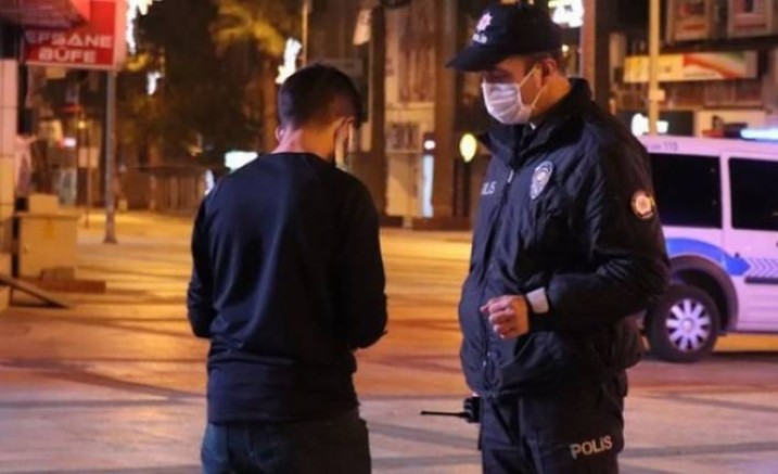 Sokağa çıkma kısıtlamasına uymayan 29 bin kişiye ceza