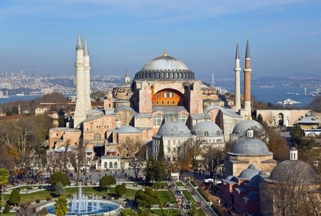 Son Dakika: Danıştay, Ayasofya’nın camiden müzeye dönüştürülmesine ilişkin kararı iptal etti!