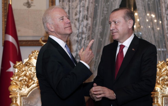 Sunday Times’e göre, Erdoğan reformları Joe Biden’e yaranmak için yapıyor 
