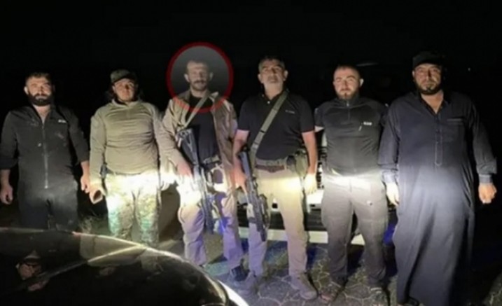 Suriye'de silahlı poz veren MHP'li isim istifa etti