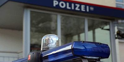 Avusturya'da Kanlı Aile Tartışması: 22 Yaşındaki Genç, 59 Yaşındaki Babasını 7 Yerinden Bıçaklayarak Öldürdü