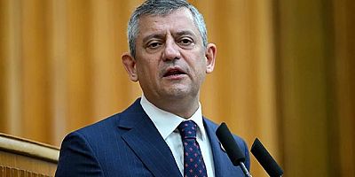 CHP'de Grup Toplantısı Tartışması: Yetki Seçilmiş Grup Yönetiminde