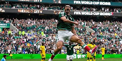 Dünya Kupası'na Olaylı Başlangıç: Meksika, Güney Afrika’yı 2-0 Mağlup Etti