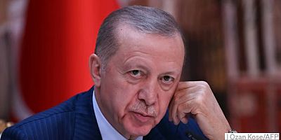 Erdoğan, AKP'de 7 İl Başkanını Görevden Aldı