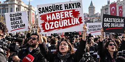 Gazeteciler 10 Kentte Sokağa Çıkıyor: “Sansüre Hayır, Habere Özgürlük”