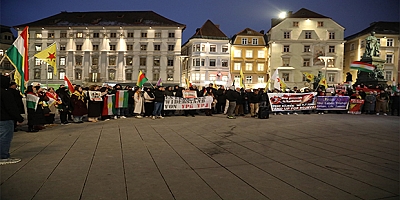 Graz’da Kürt Toplumu IŞİD Saldırılarını Protesto Etti (VİDEO)