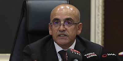  Hazine ve Maliye Bakanı Mehmet Şimşek, görevi Nureddin Nebati'den devraldı