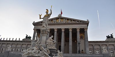 Hükümet Eleştirilerin Hedefinde: Alınan Her Karar Tartışma Yaratıyor