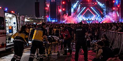 İstanbul'da Elektronik Müzik Konserinde Facia: 2 Kişi Hayatını Kaybetti, 1 Kişi Yoğun Bakımda