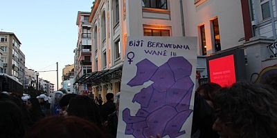 Kadıköy'de Gözaltına Alınan 54 Kadın Serbest Bırakıldı
