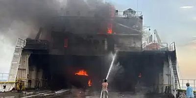 Karadeniz'de Türk Ro-Ro Gemisine Dron Saldırısı: 4 Mürettebat Yaralandı