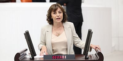 Koşullar Eşit Değil, Sınavlar Ortak: Konukçu’dan Bakan Tekin’e 15 Soru