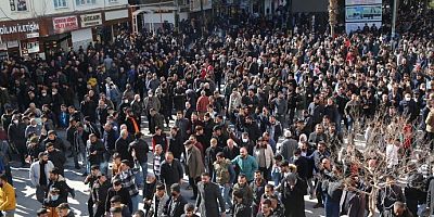 Mardin Kızıltepe’de on binler Tayyip İstifa, devlet istifa 