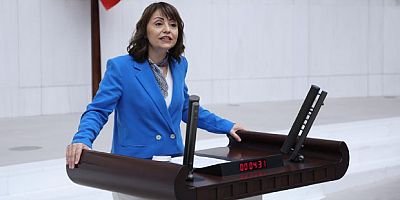 MEB’in ULUED Protokolü Meclis Gündeminde: “Pozitif Bilim Dersleri Dini Referanslarla mı İşlenecek?”