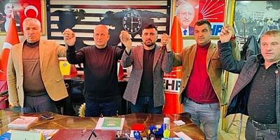 Partilerinden istifa eden AKP ve MHP’li meclis üyeleri CHP’ye geçti
