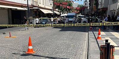 Rahmi Koç'un Sözlerinin Ardından Diyarbakır'da Yapı Kredi Şubesine Silahlı Saldırı