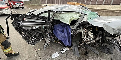 S1 Otoyolunda Feci Kaza: 17 Yaşındaki Genç Hayatını Kaybetti