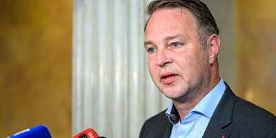 SPÖ Lideri Andreas Babler, Belediye Başkanları Konferansında İltica Konusuna Odaklandı
