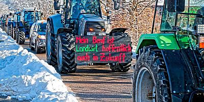  Viyana'da Çiftçiler, Hükümetin Tarım Politikalarına Karşı Sokağa Çıktı