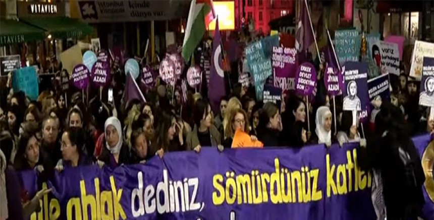 Taksim’de Binlerce Kadın Yürüdü – “Erkek-devlet şiddetine karşı isyandayız!”