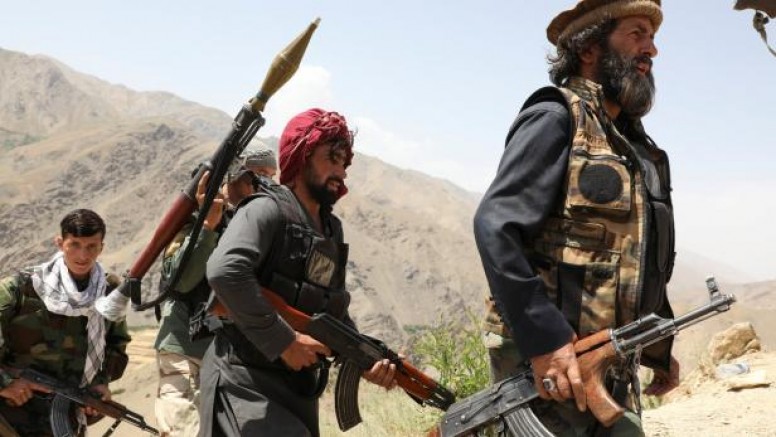 Taliban başkent Kabil'e doğru hızlı ilerleyişini sürdürüyor