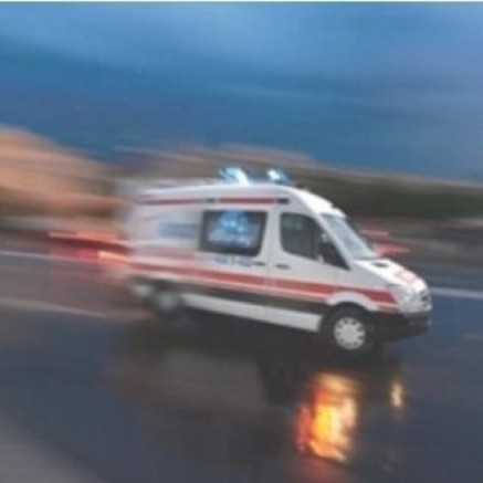 Tarım işçilerin üzerine yıldırım düştü