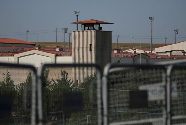 Tecridin sonlandırılması için başlayan açlık grevi eylemi 19’uncu gününde