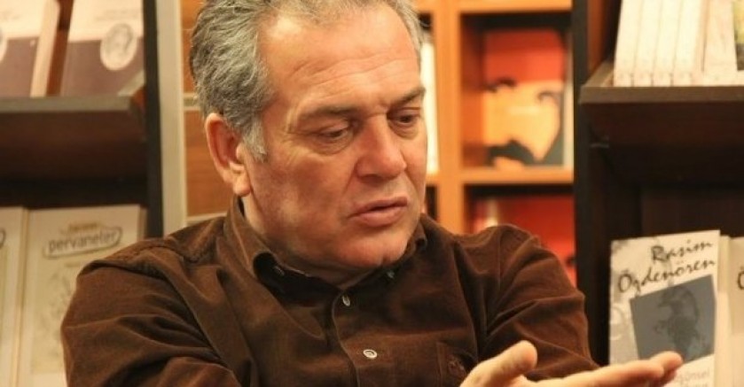 Tehdit alan İlahiyatçı Prof. Dr. Mustafa Öztürk Türkiye'yi terk etti